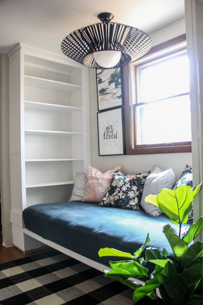 Bookshelves and Built in Daybed