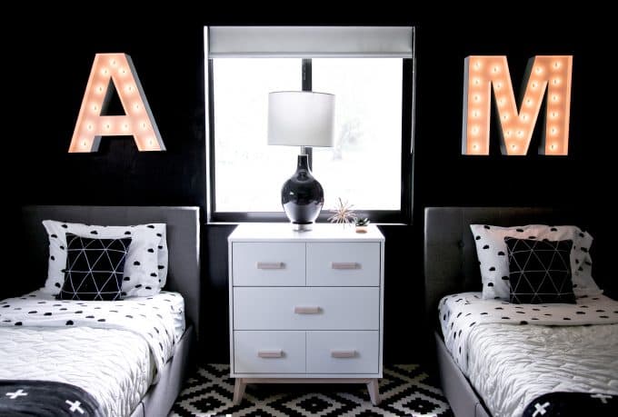 Shared Kids Bedroom
